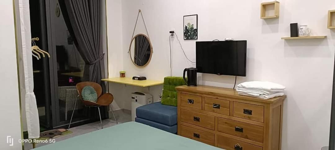 Homestay -Nha Me Khang Хошимин Екстериор снимка